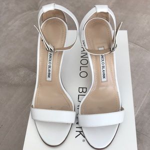 Manolo Blahnik chaos 90mm white leather sandals